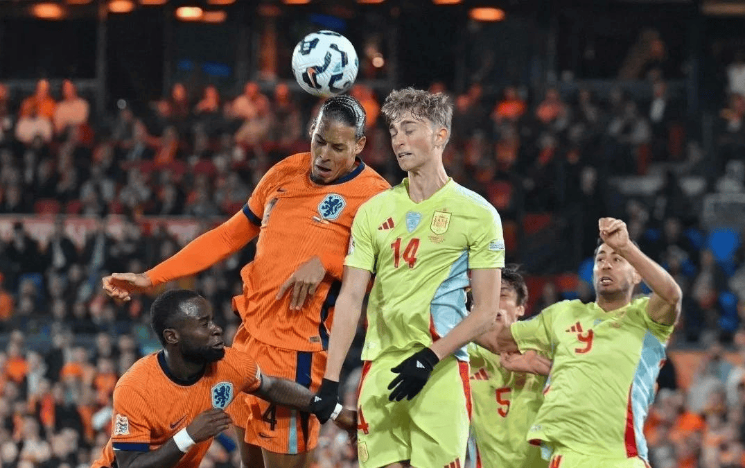 荷兰队在欧预赛比赛中取得胜利，积分榜上升的简单介绍