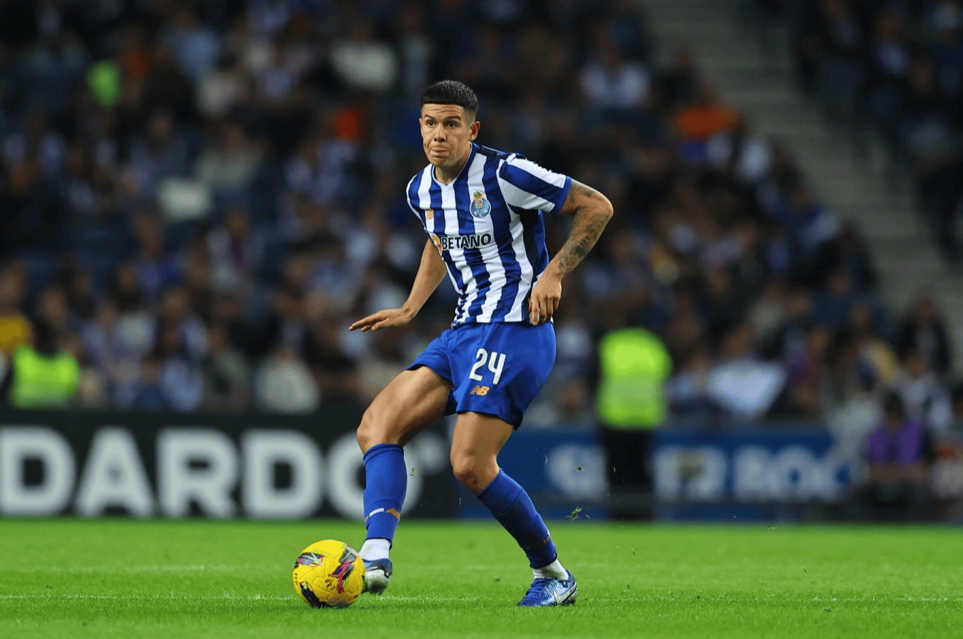 波尔图横扫多特蒙德，成功挺进欧冠半决赛！的简单介绍