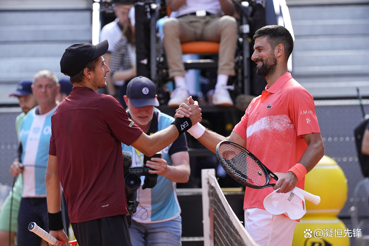 德约科维奇巅峰对决,穆古鲁扎与90激战拜仁分钟,势不可挡胜负难料! 德约科维奇巅峰对决,穆古鲁扎与90激战拜仁分钟,势不可挡胜负难料!